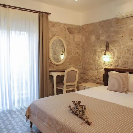 Filizce Alacati فندق *